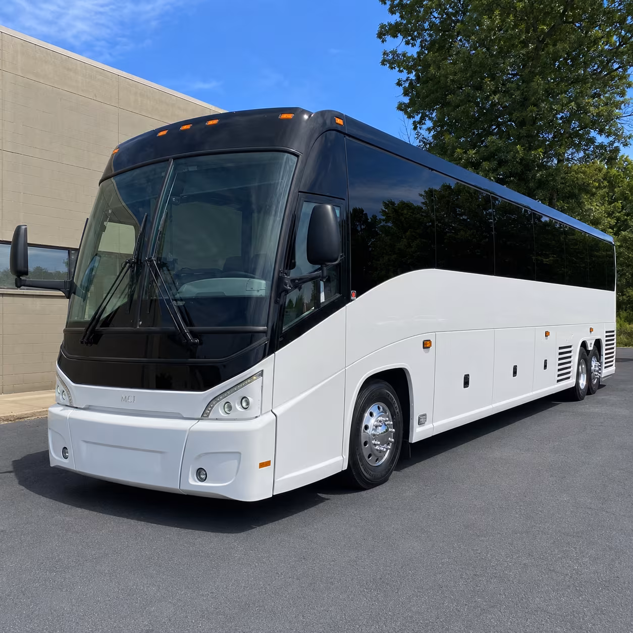 book recurring government shuttle service on a schedule that works for your agency